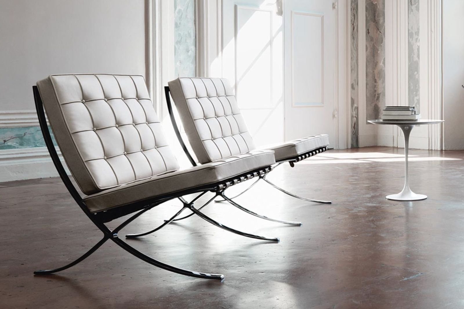 Barcelona Chair scaled